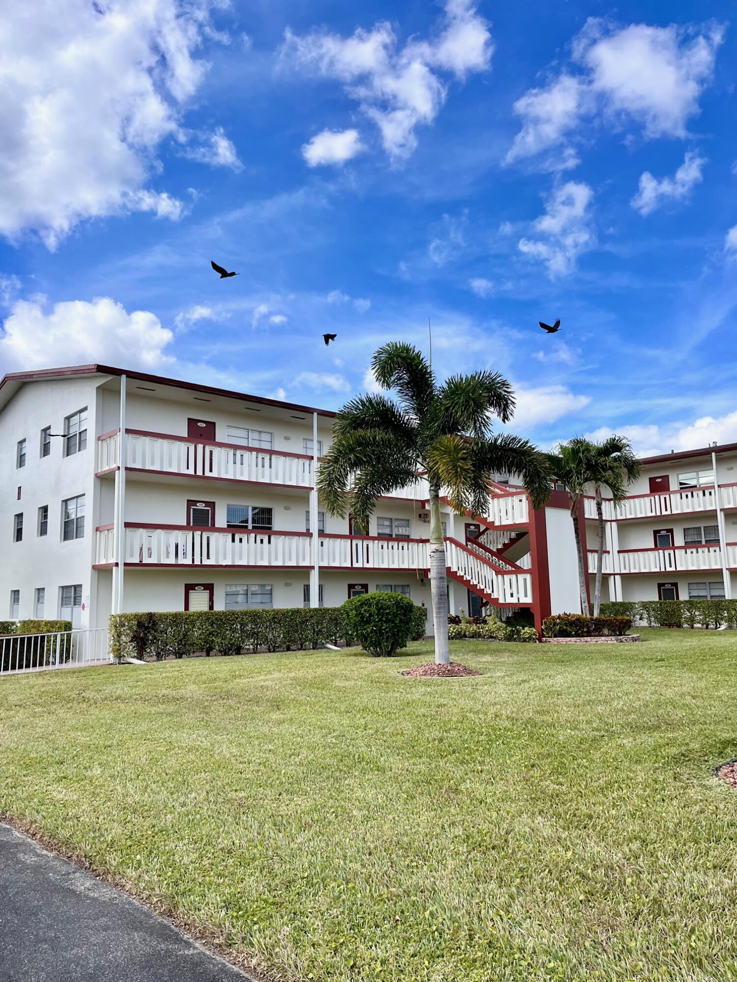 312 Brighton H, Unit 312 Boca Raton, FL 33434 - Photo 17 of 17 IMG_3919