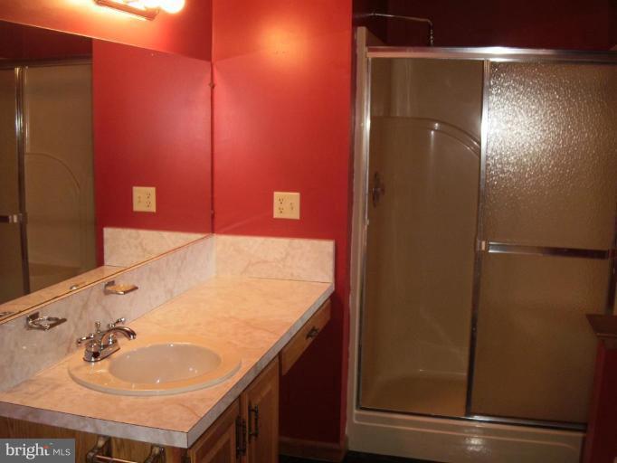 2535 Mayberry Road Westminster, MD 21158 - Photo 15 of 30 Bath #2