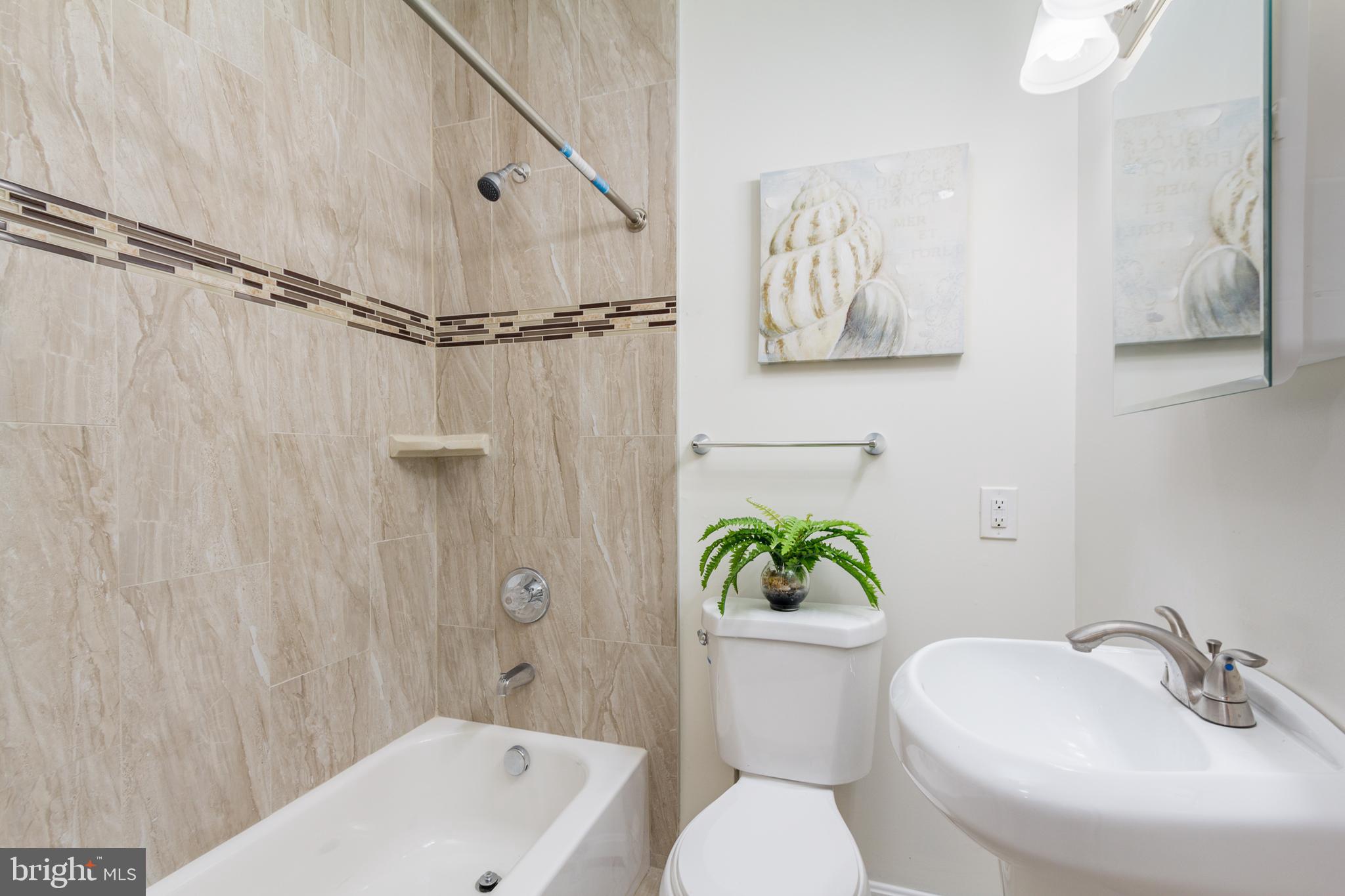 4410 Belair Road Baltimore, MD 21206 - Photo 9 of 27