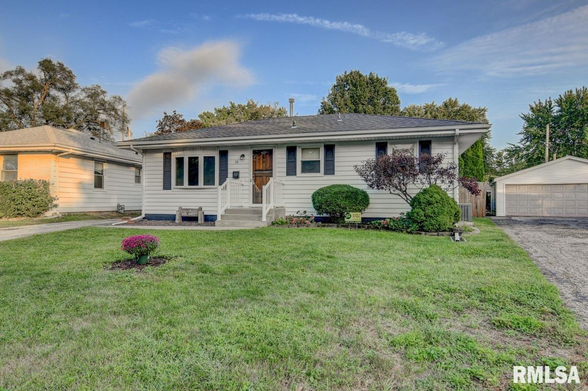 10 Midland Court Springfield, IL 62702 - Photo 2 of 35