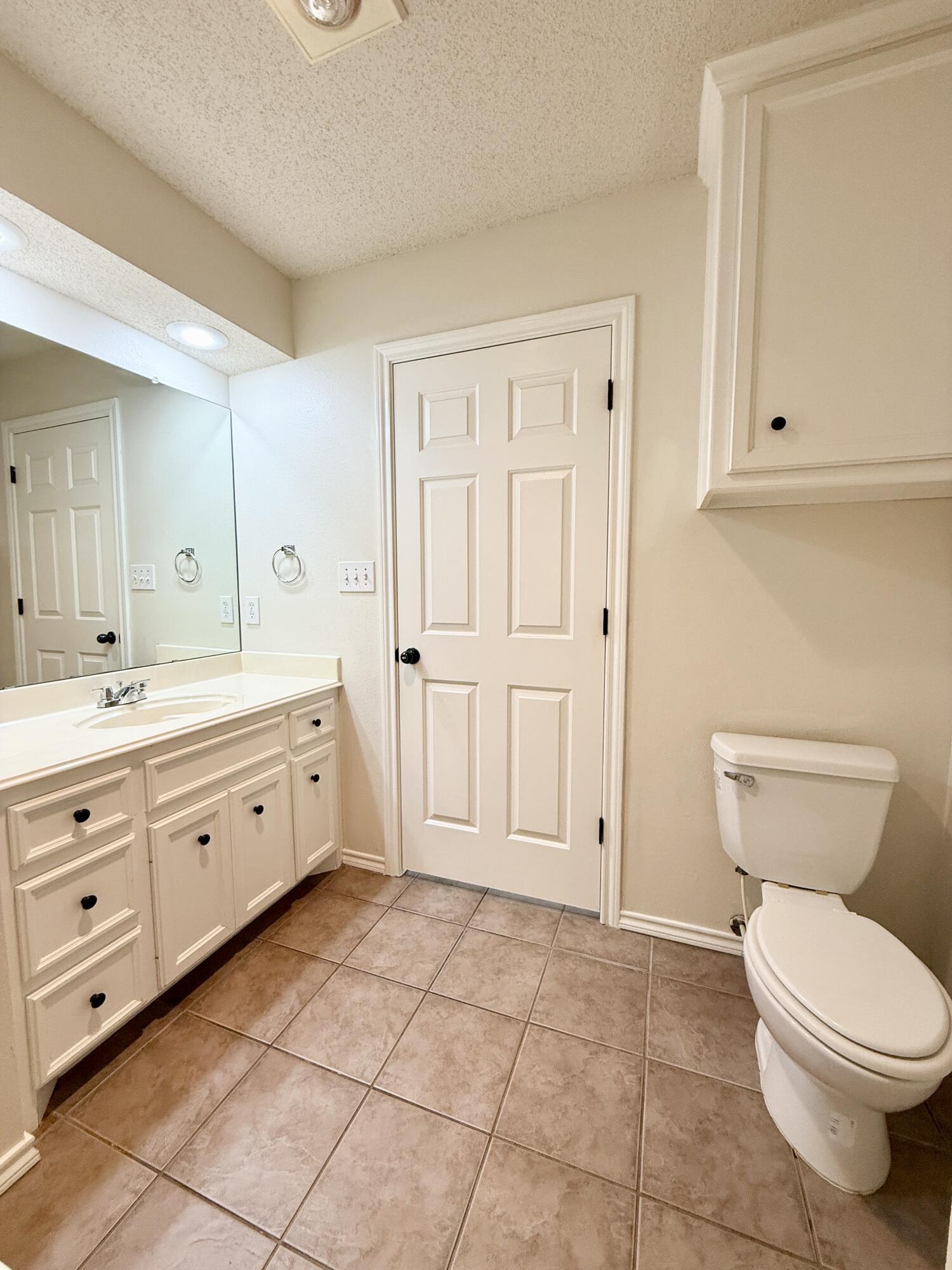 1907 79th Street Lubbock, TX 79423 - Photo 16 of 20 20260319_194600940_iOS