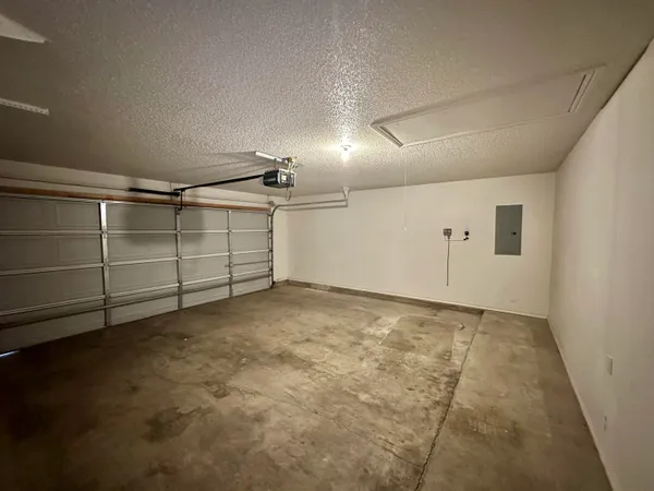 $1,400 | 1907 79th Street, Lubbock, TX 79423