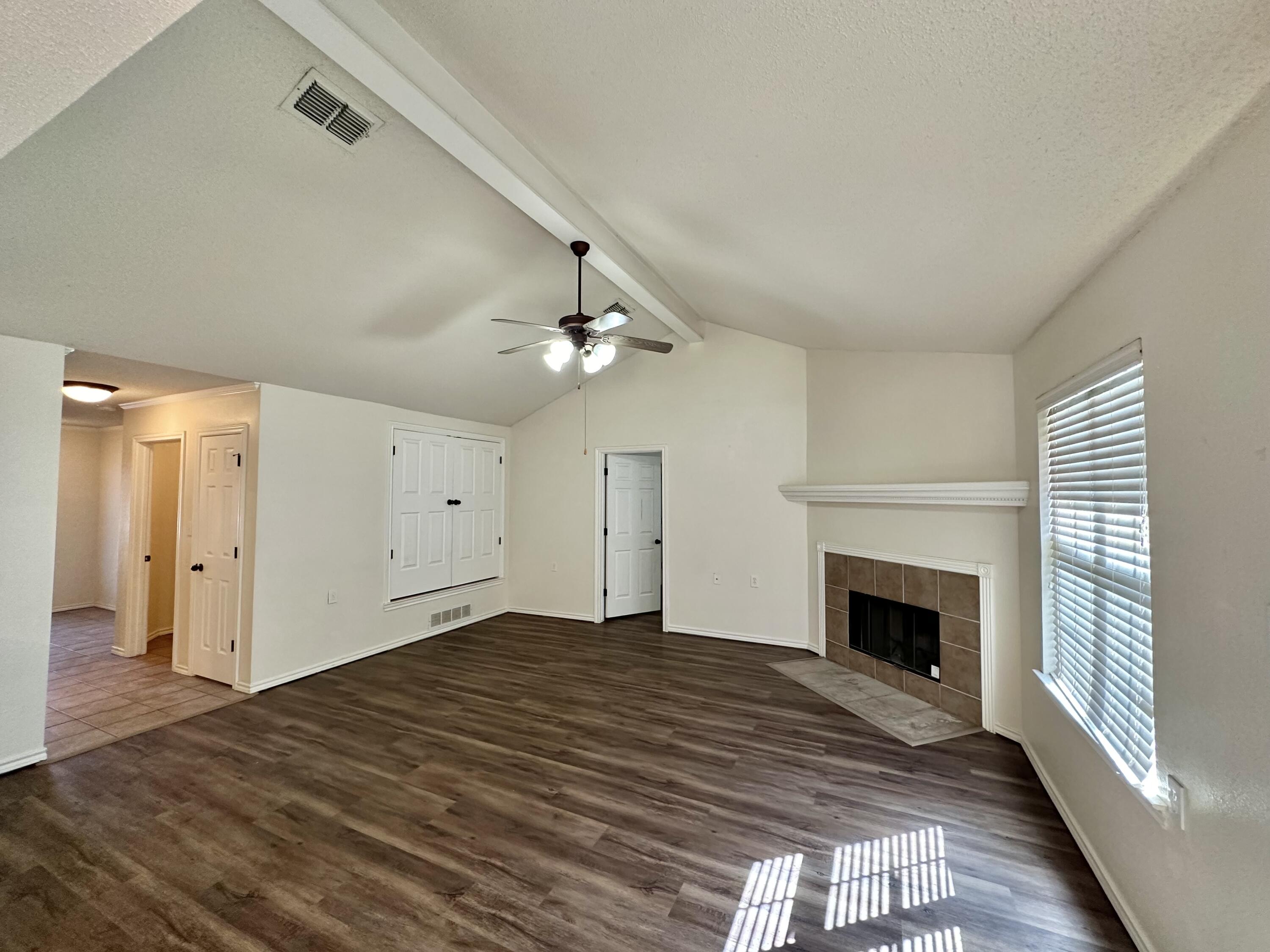 1907 79th Street Lubbock, TX 79423 - Photo 2 of 20 original