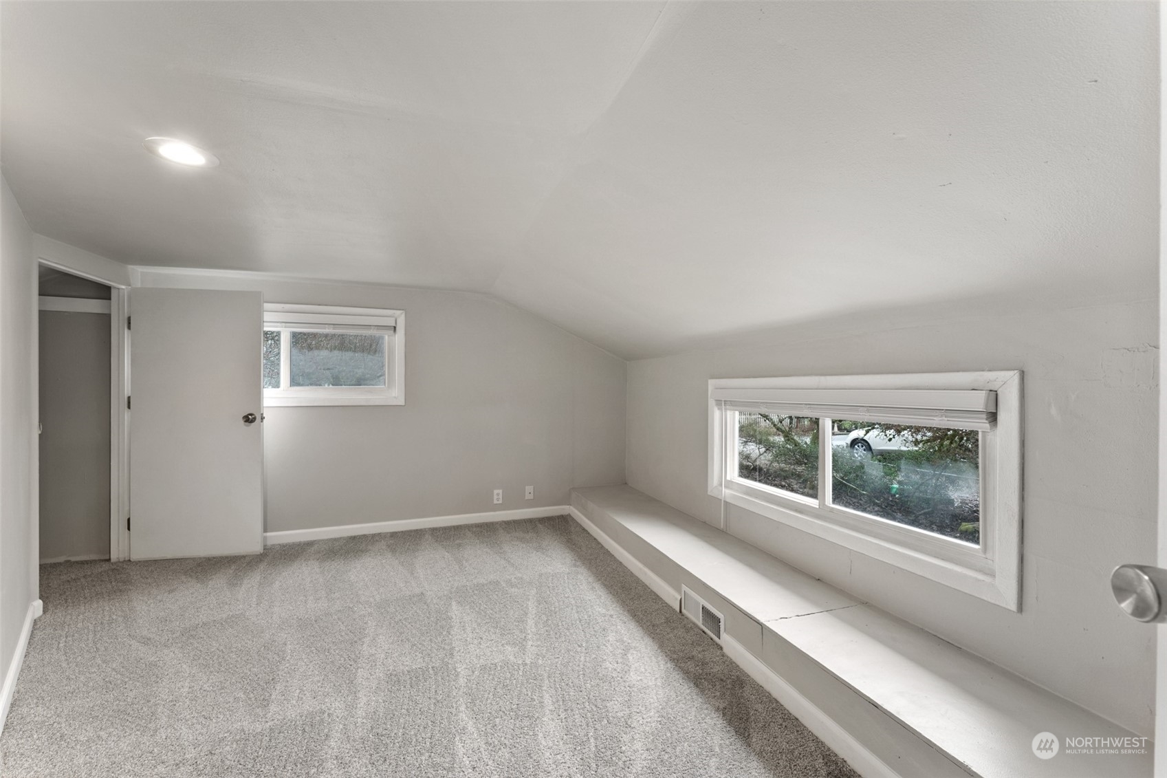 8520 Meadow Road Southwest Lakewood, WA 98499 - Photo 21 of 24 a view of an empty room with a window