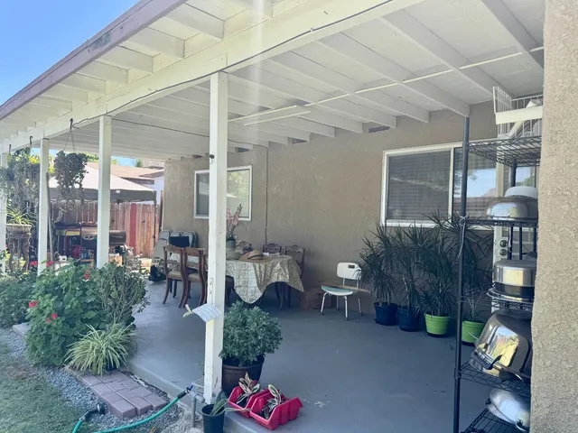 a living room filled with furniture