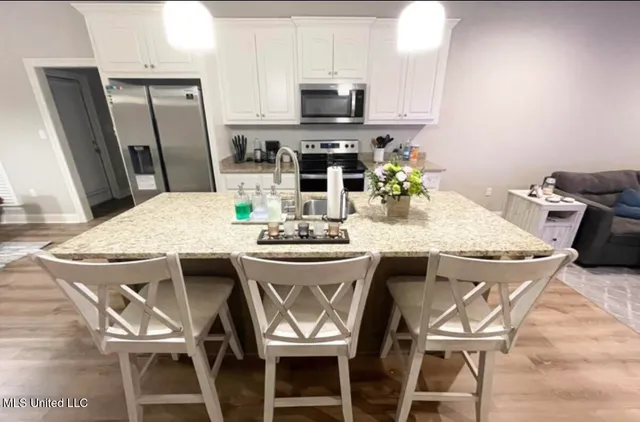 $1,800 | 23 Cosmos, Hattiesburg, MS 39402