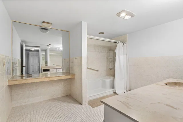 $595,000 | 2000 South Ocean Boulevard, Unit 108, Delray Beach, FL 33483