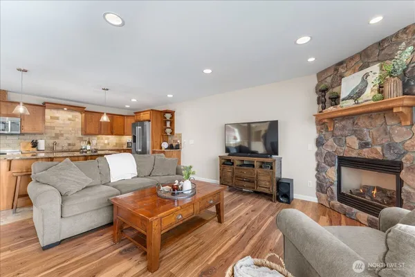 $2,140,000 | 1120 West Woodin Avenue, Unit 3, Chelan, WA 98816