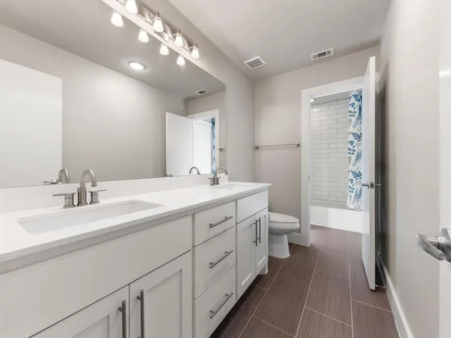 $5,200 | 7109 Canongate Drive, Dallas, TX 75248