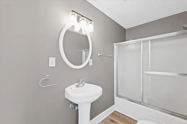 $177,500 | 705 North Elm Street, Champaign, IL 61820