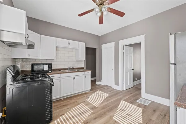 $177,500 | 705 North Elm Street, Champaign, IL 61820