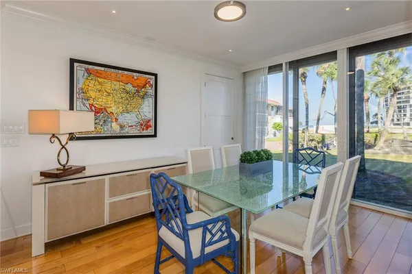 $17,500 | 2203 Gulf Shore Boulevard North, Unit E1, Naples, FL 34102