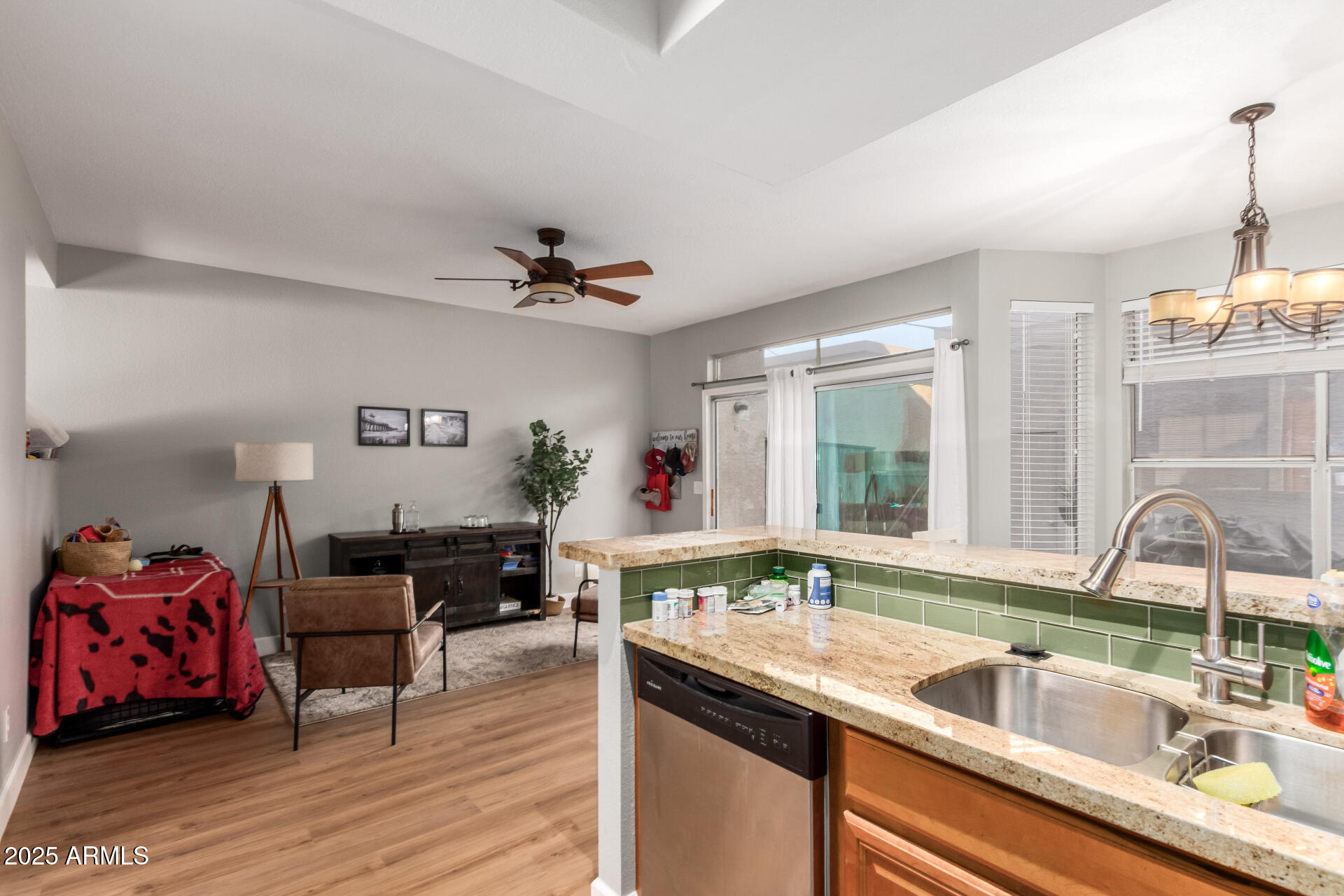 2875 West Highland Street, Unit 1190 Chandler, AZ 85224 - Photo 7 of 29 10 - Highland