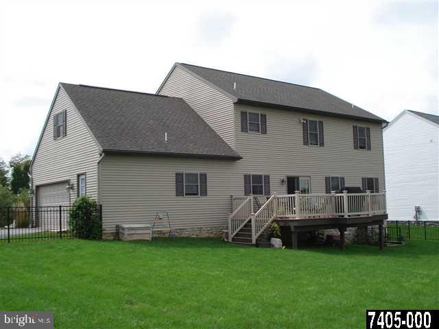 3095 Goldens Path York, PA 17408 - Photo 7 of 25 Gallery Image 7