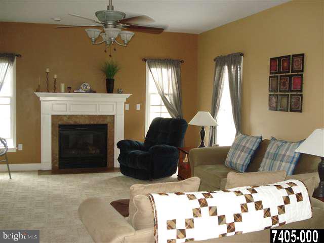3095 Goldens Path York, PA 17408 - Photo 8 of 25 Gallery Image 8