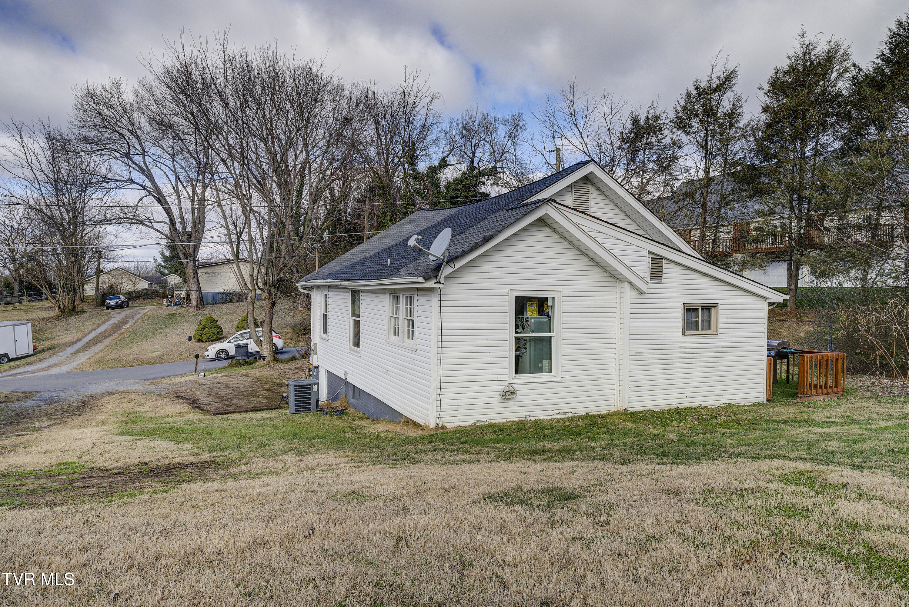 1820 Ridgeway Drive Kingsport, TN 37664 - Photo 22 of 24 Ridgeway-19