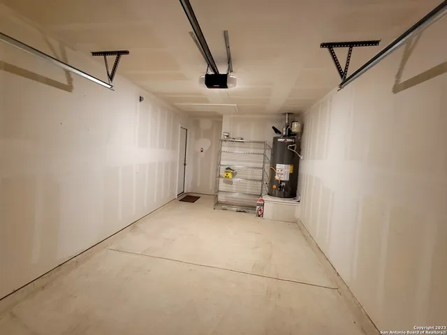 $1,450 | 15550 Crimson Topaz, San Antonio, TX 78253