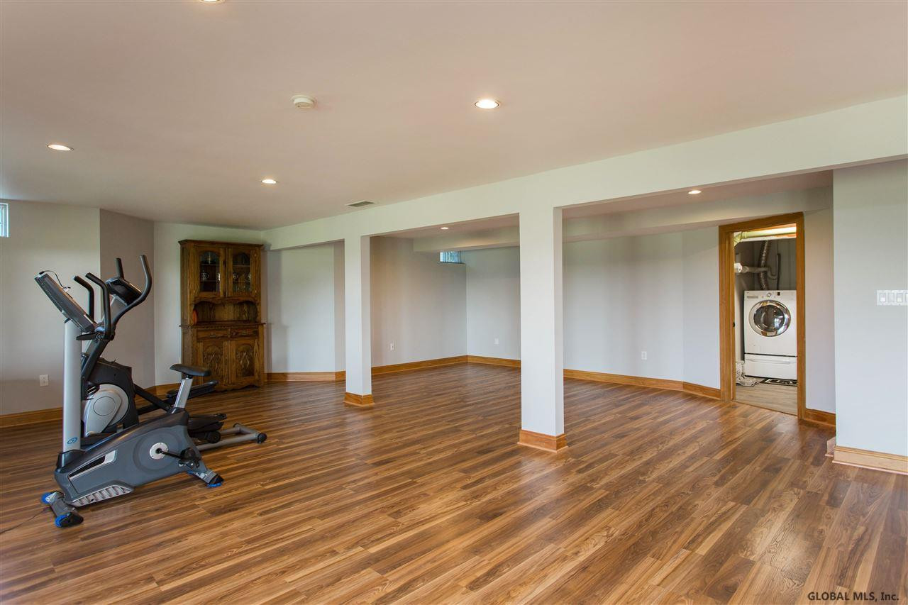 4548 West Line Road Amsterdam, NY 12010 - Photo 37 of 41 Photo 40