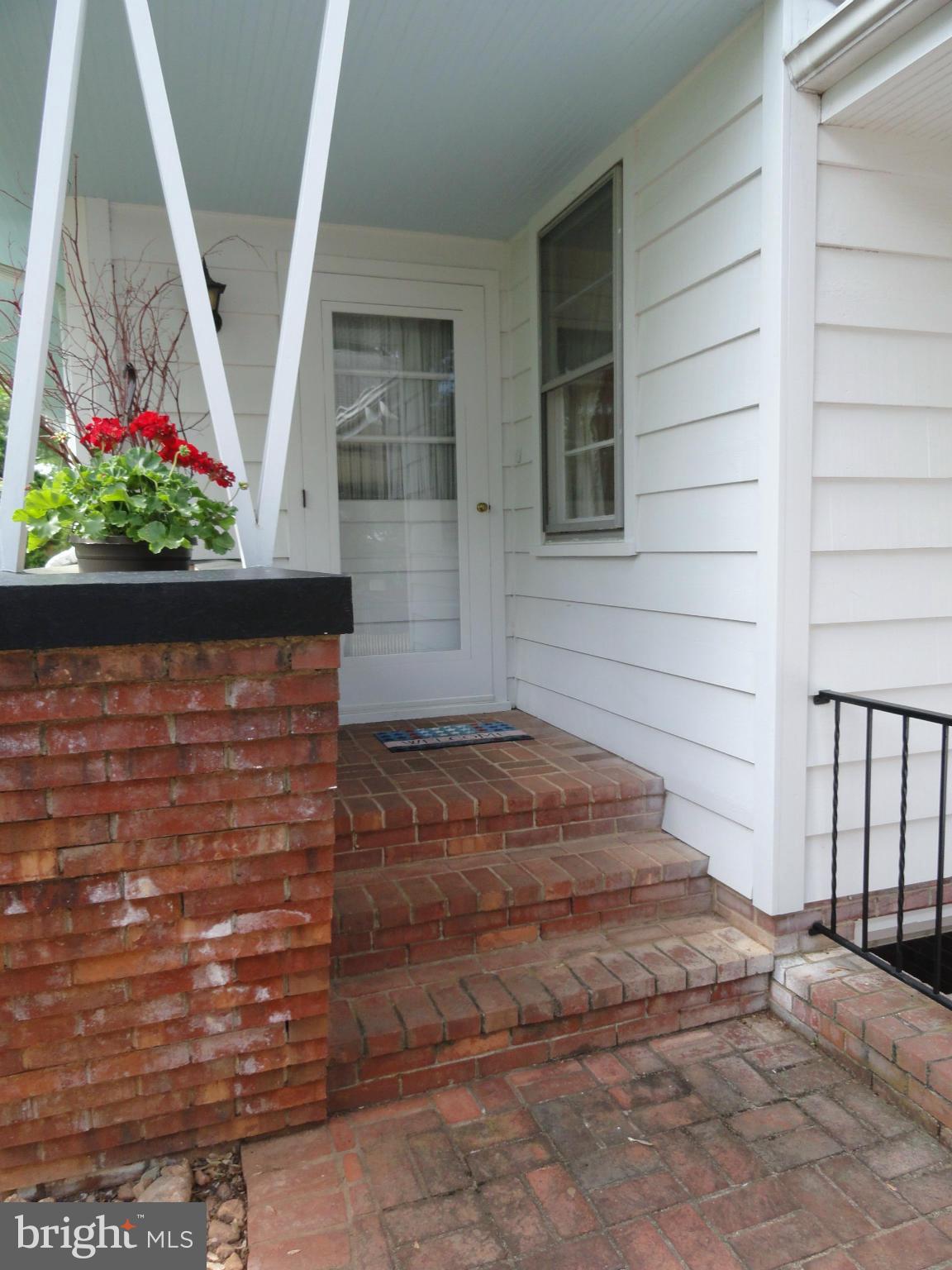 11701 Cemetery Road Bealeton, VA 22712 - Photo 3 of 30 Exterior (Front)