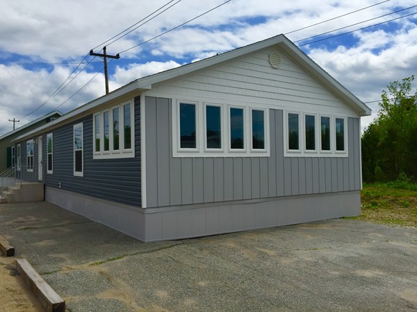 76 Hagop Road Salem, NH 03079 - Photo 1 of 9