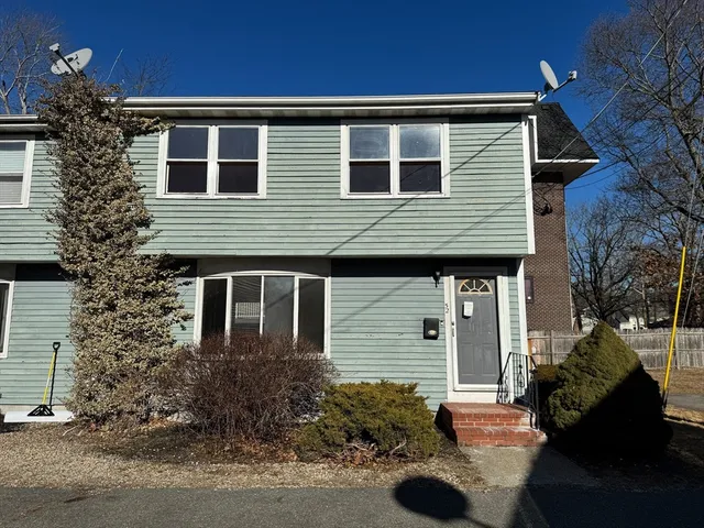 $389,900 | 44 Reservoir Street, Unit 52, Brockton, MA 02301