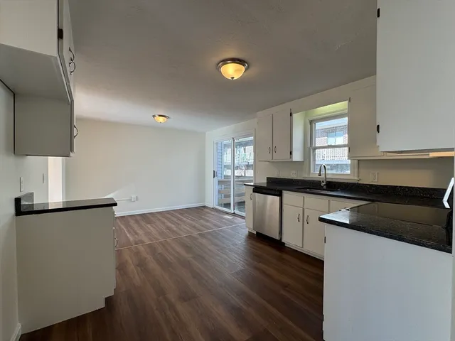 $389,900 | 44 Reservoir Street, Unit 52, Brockton, MA 02301