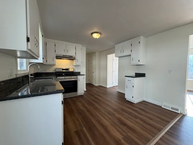 $389,900 | 44 Reservoir Street, Unit 52, Brockton, MA 02301