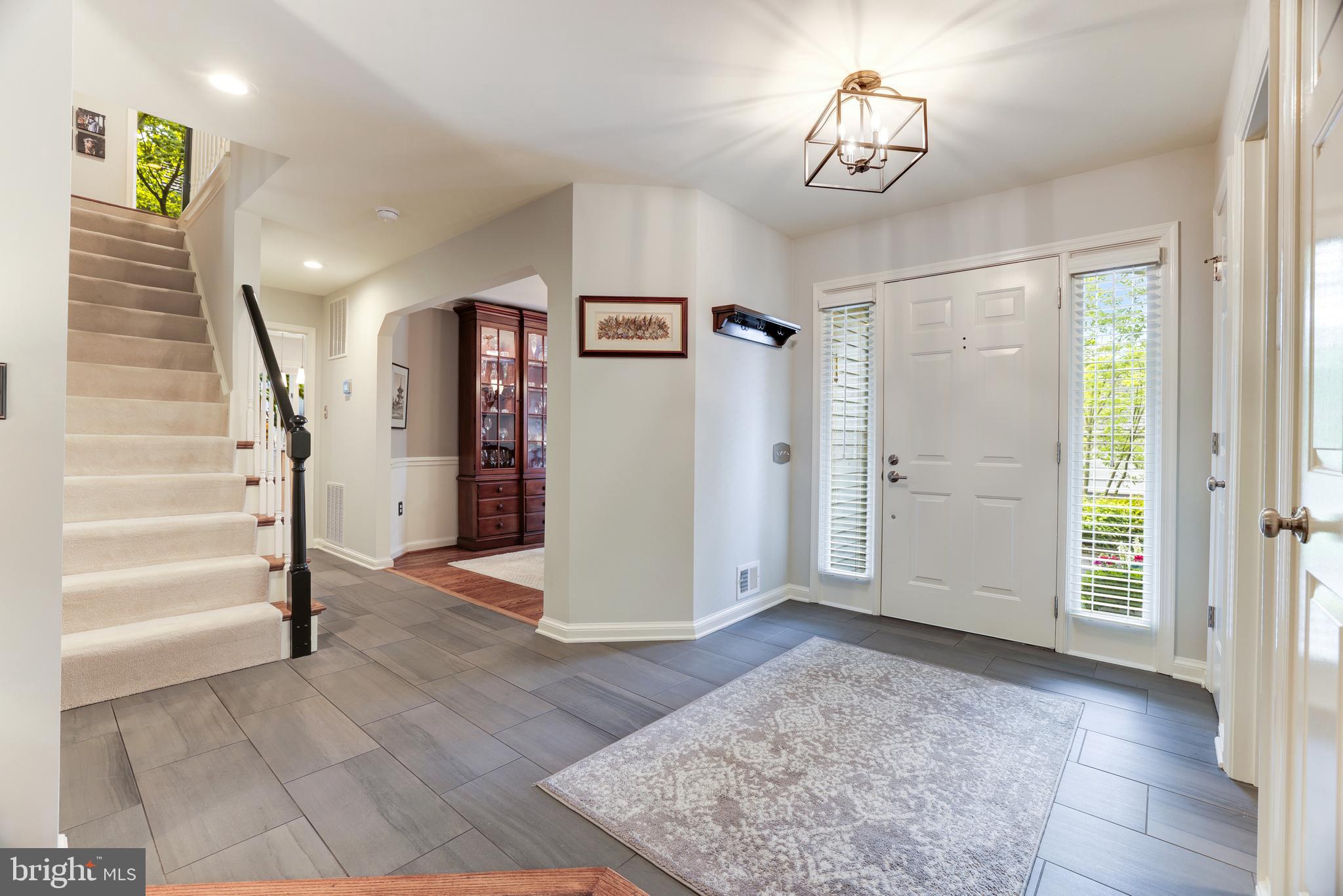 1591 Regatta Lane Reston, VA 20194 - Photo 4 of 60