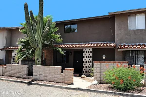 $220,000 | 1246 South Camino Seco, Tucson, AZ 85710