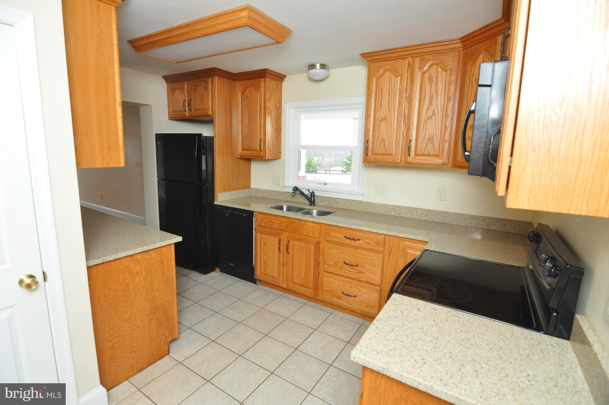 260 Redland Road Cross Junction, VA 22625 - Photo 15 of 30 Kitchen