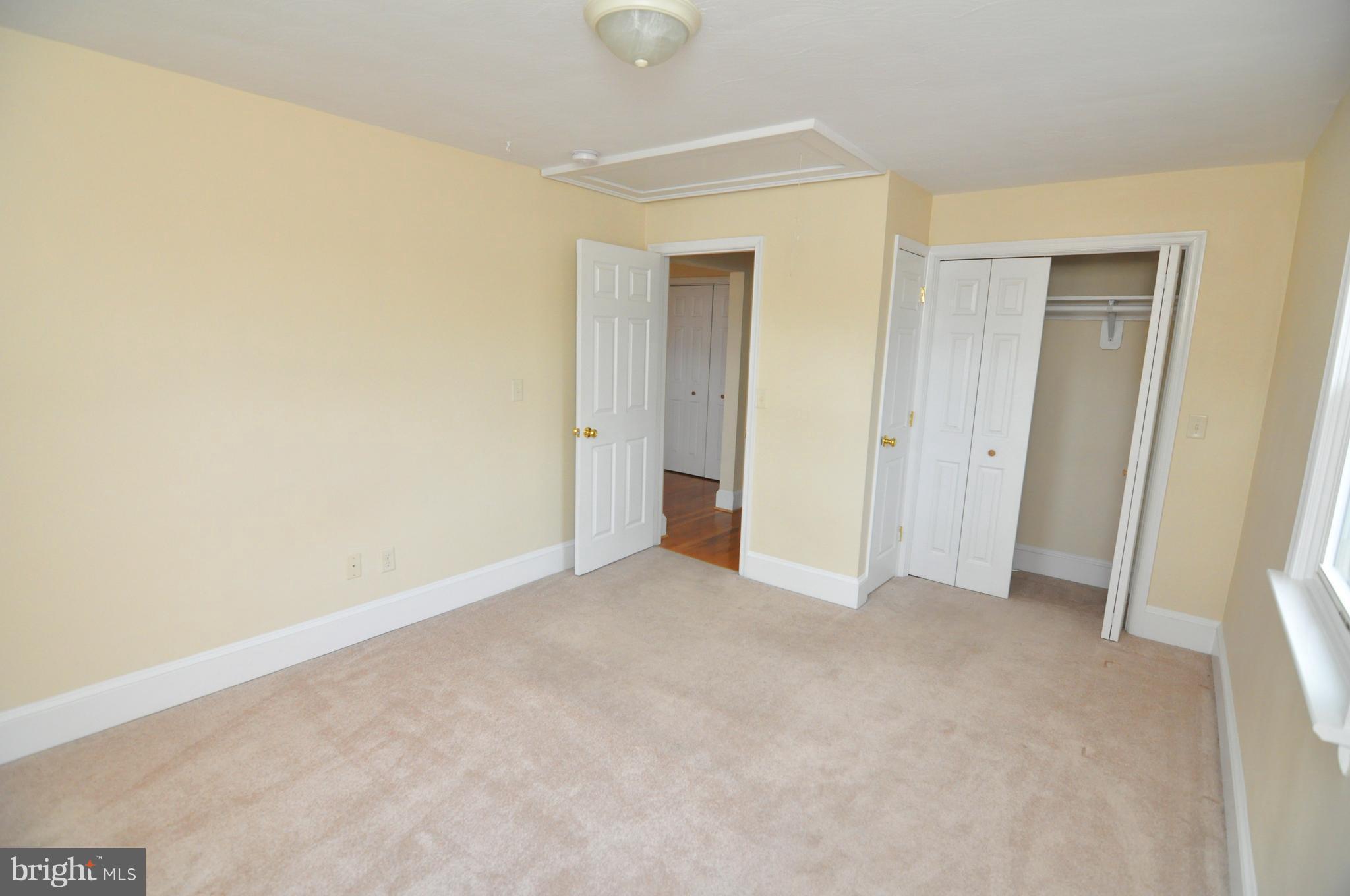 260 Redland Road Cross Junction, VA 22625 - Photo 22 of 30 Master bedroom
