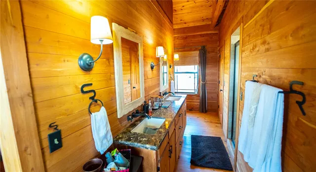 $3,645,000 | 20650 Farm To Market Road 2154, College Station, TX 77845