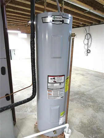 $275,000 | 71 Brooks Drive, Bethalto, IL 62010