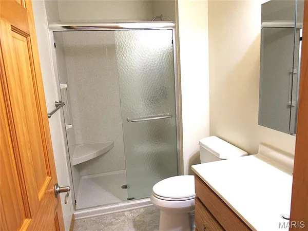 $275,000 | 71 Brooks Drive, Bethalto, IL 62010