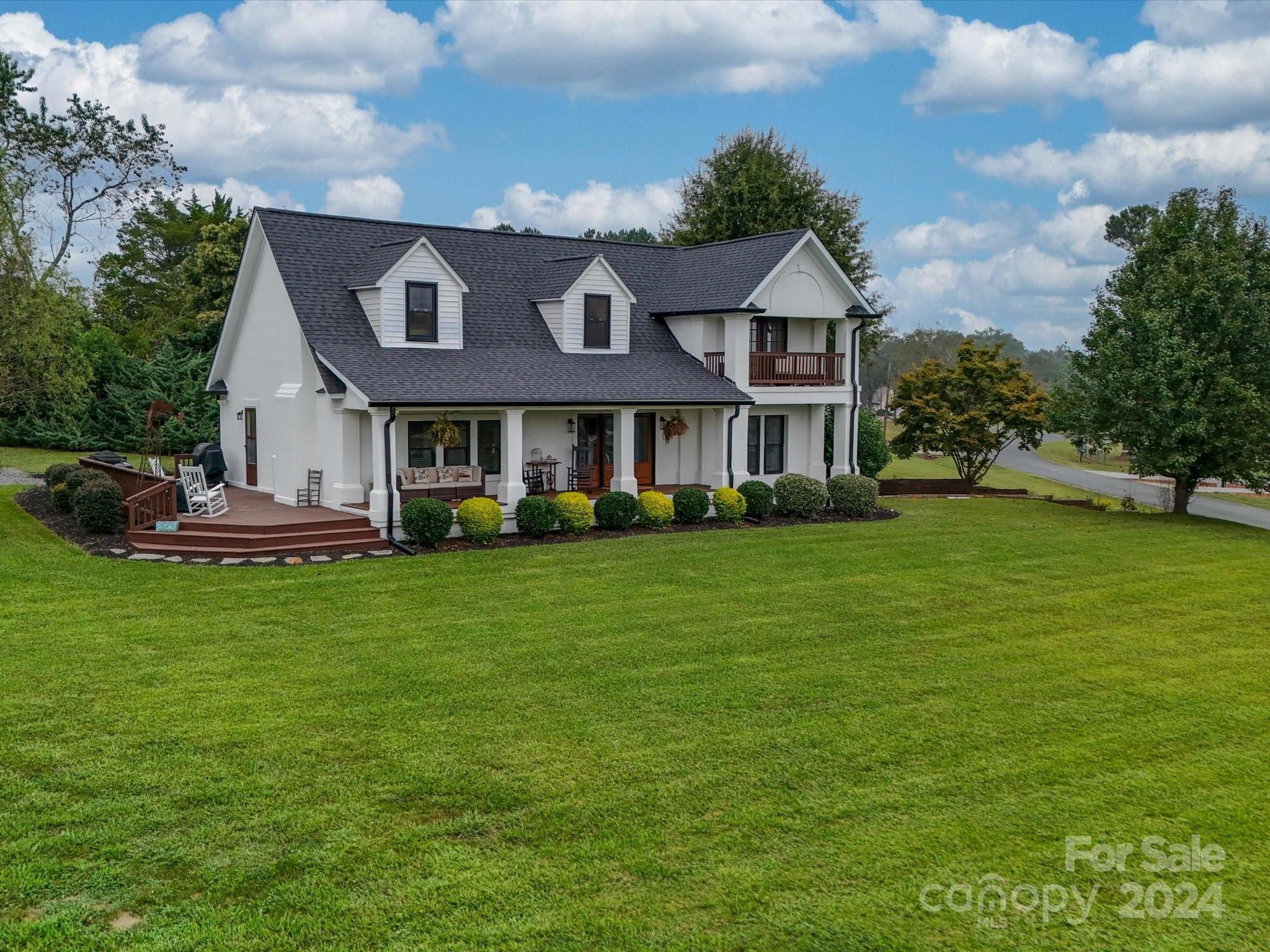 540 Harbor Road Norwood, NC 28128 - Photo 3 of 48 Gallery Image 3