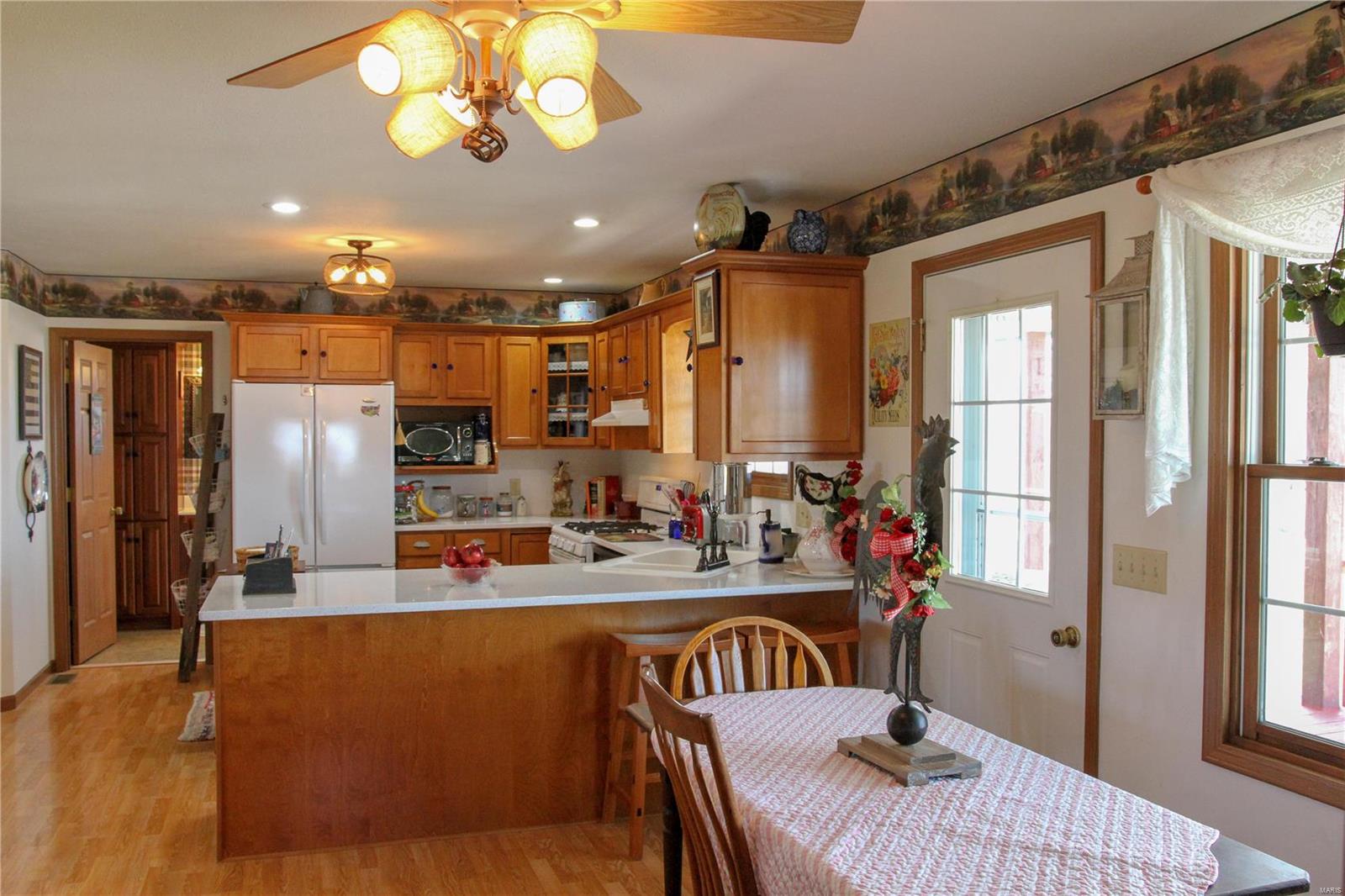 18801 Range Line Road Jerseyville, IL 62052 - Photo 3 of 30