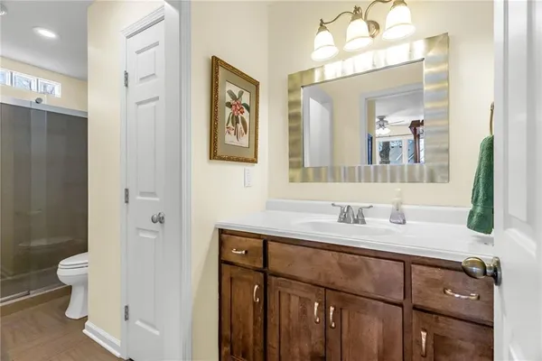 $650,000 | 9805 Northwest 73 Terrace, Weatherby Lake, MO 64152