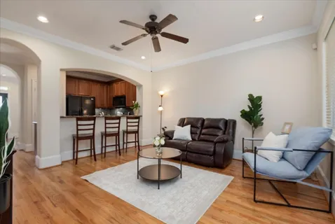 $299,900 | 1720 Aden Mist Drive, Houston, TX 77003