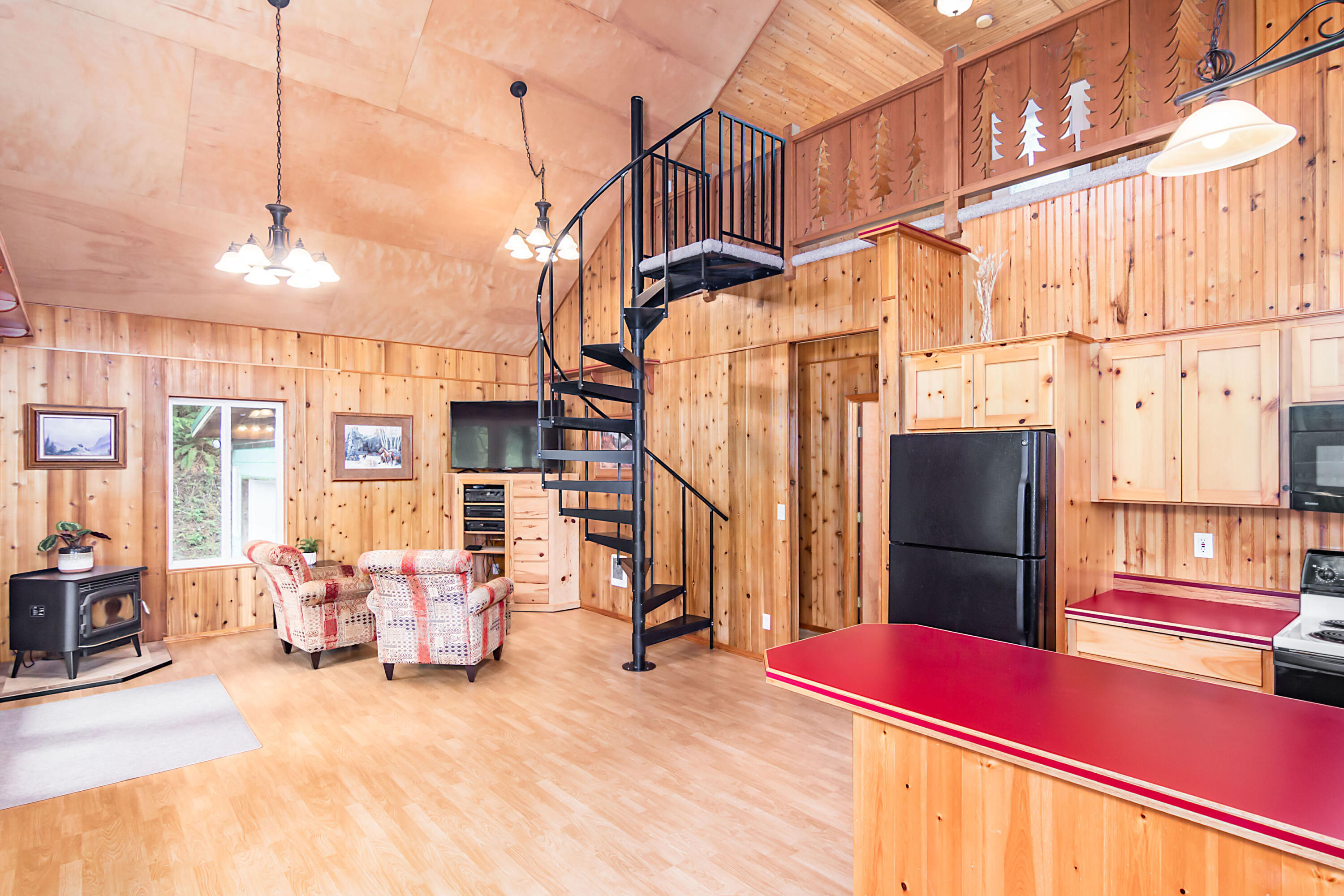 1135 North Widow Creek Road Otis, OR 97368 - Photo 44 of 66 1135NWidowCreekRd-web-35