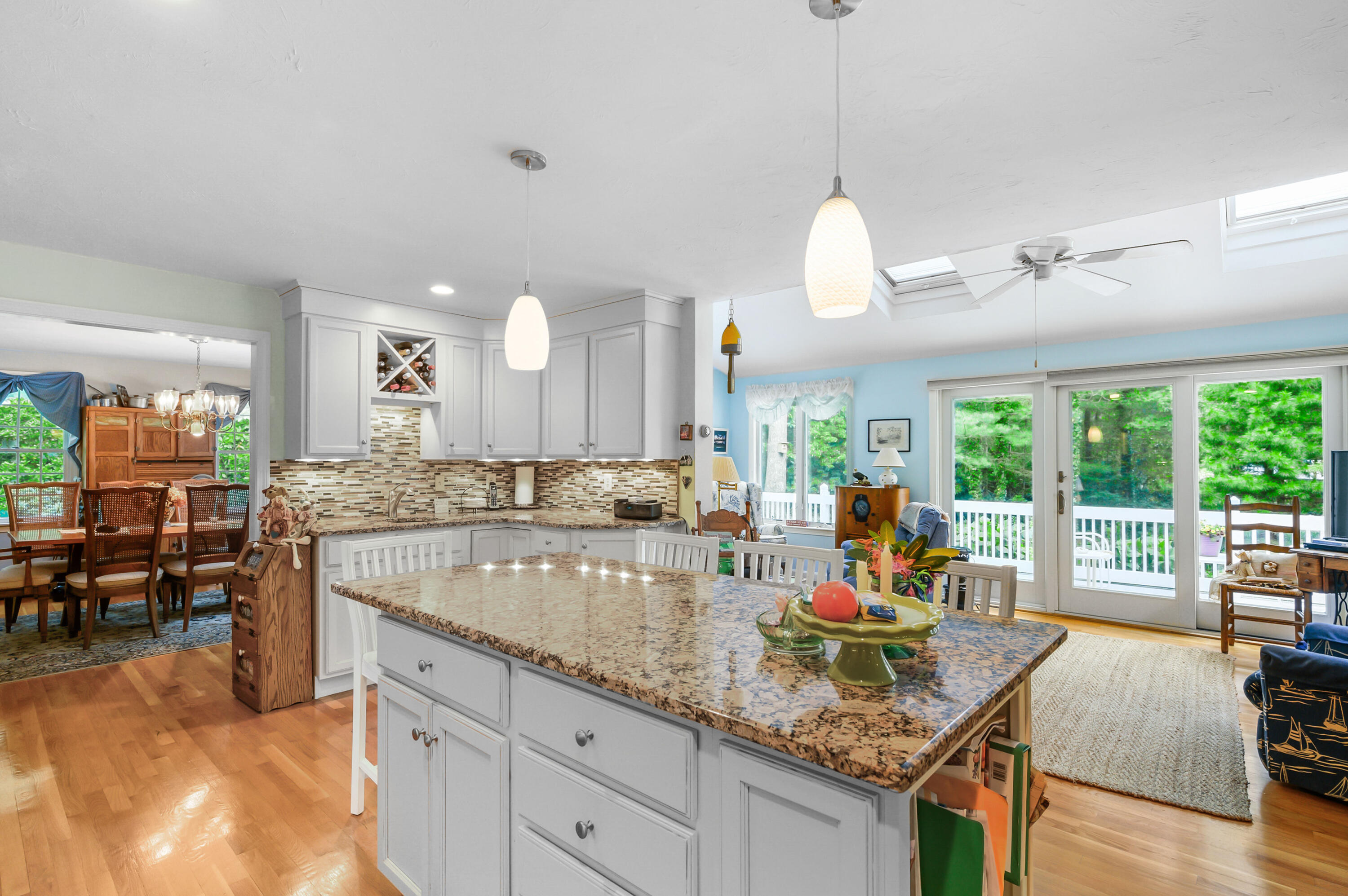 17 Capstan Way Centerville, MA 02632 - Photo 7 of 38 IMG_3982