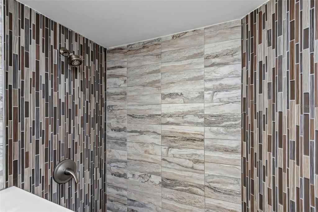 1900 68th Street North, Unit 110 St. Petersburg, FL 33710 - Photo 30 of 48 a view of a bathroom