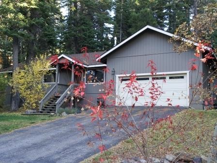 10515 Heather Road Truckee, CA 96161 - Photo 1 of 14 Gallery Image 1