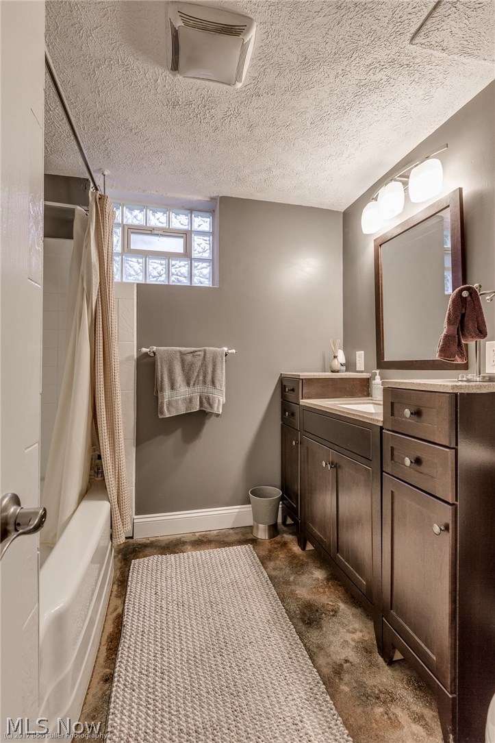11234 Walnut Ridge Road Chesterland, OH 44026 - Photo 27 of 35 Gallery Image 27