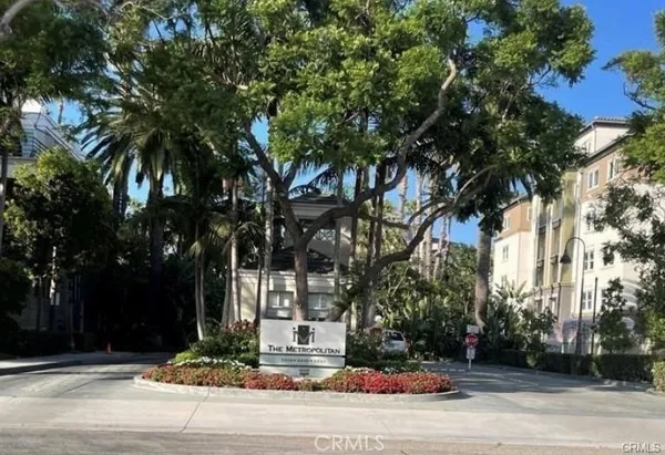$3,300 | 2243 Martin, Unit 117, Irvine, CA 92612