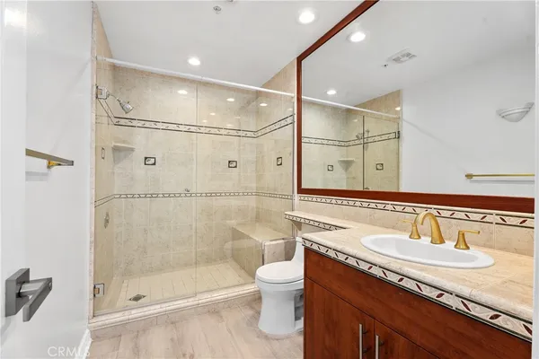 $3,300 | 2243 Martin, Unit 117, Irvine, CA 92612