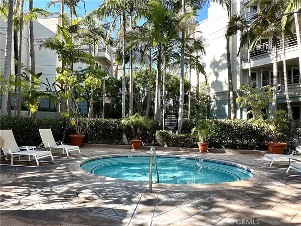 $3,300 | 2243 Martin, Unit 117, Irvine, CA 92612