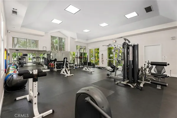 $3,300 | 2243 Martin, Unit 117, Irvine, CA 92612