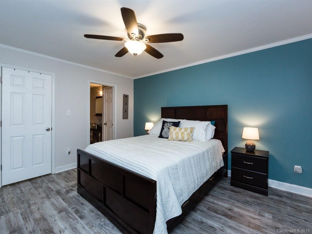 416 Queens Road, Unit 3 Charlotte, NC 28207 - Photo 22 of 33 Gallery Image 22