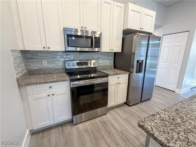 $2,000 | 3716 Southwest 16th Place, Cape Coral, FL 33914