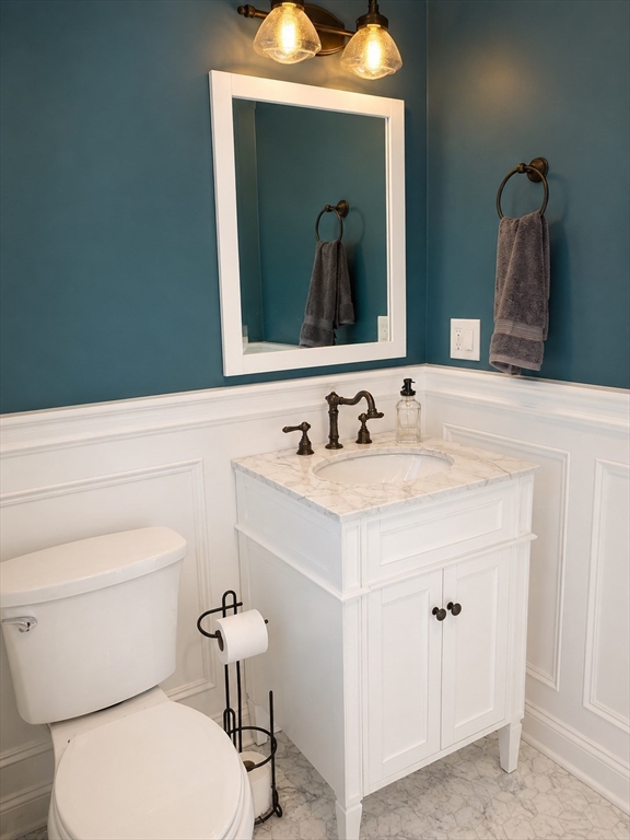 51 Hartman Road Newton, MA 02459 - Photo 8 of 23